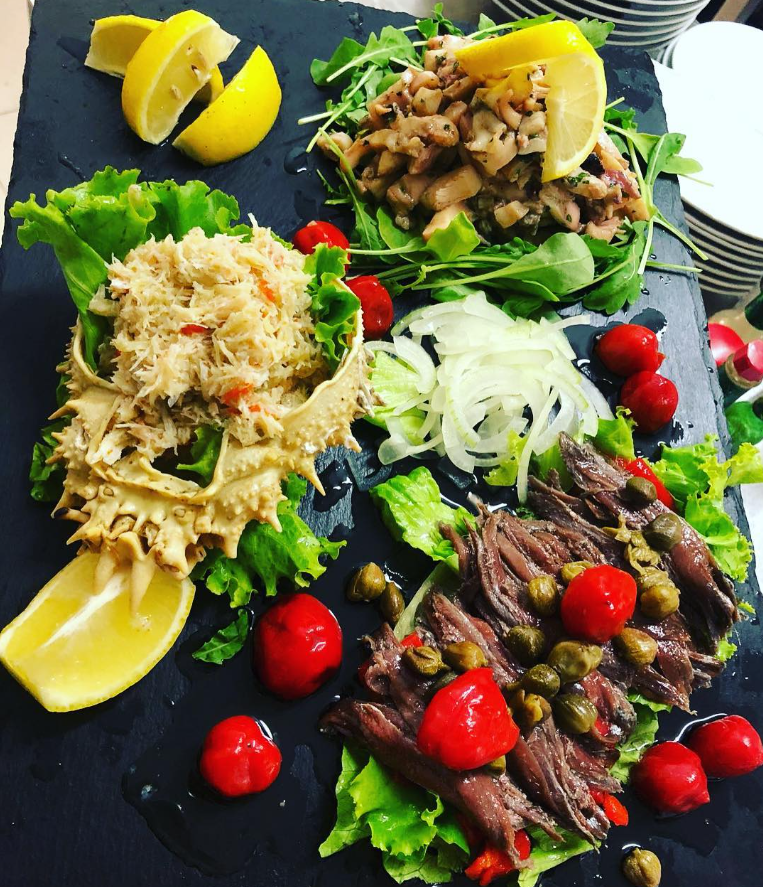 Restaurant Lino - fish and meat specialties on the promenade in the heart of Rabac Rabac